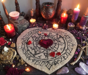 Traditional spells for love based on sacred rituals