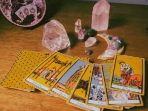 The symbolism behind major and minor arcana cards